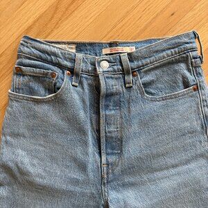 LEVI'S Ribcage Straight Joli Thoarx Droit size 27 - LIKE NEW